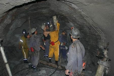 唐河工程爆破中的危险因素分析以及应对工程爆破危险的措施